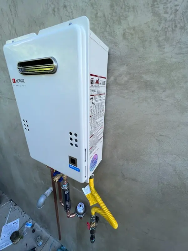 Tankless water heater installation for Carthage homes